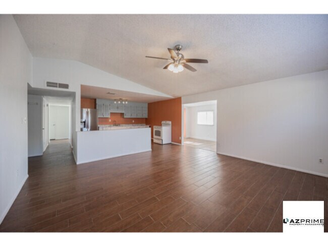 Photo - A distinguished 3/1 Phoenix Rental Combines Timeless Design, Modern Updates, and a Prime Paradise Va