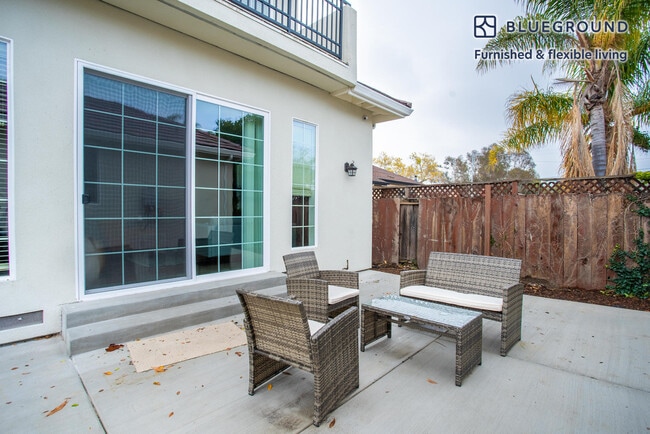 Photo - 263 E Hedding St