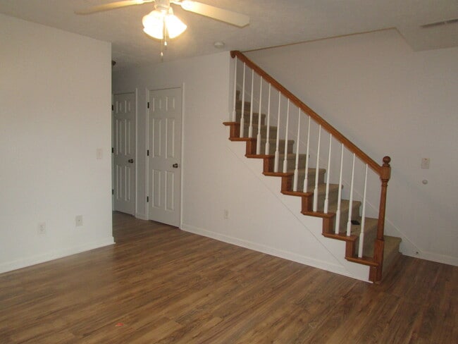 Photo - Murfreesboro Duplex - Prime Location Near ... Apartamento Unidad 4311 Cap Davis Ct