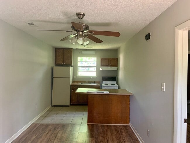 Photo - 2302 13th St SW Unit 2302A