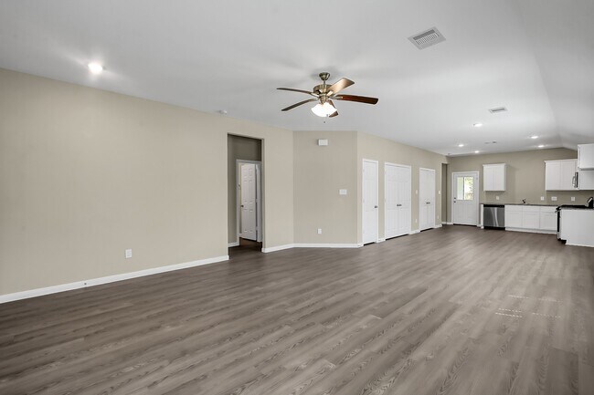 Photo - 811 Jefferson Ave