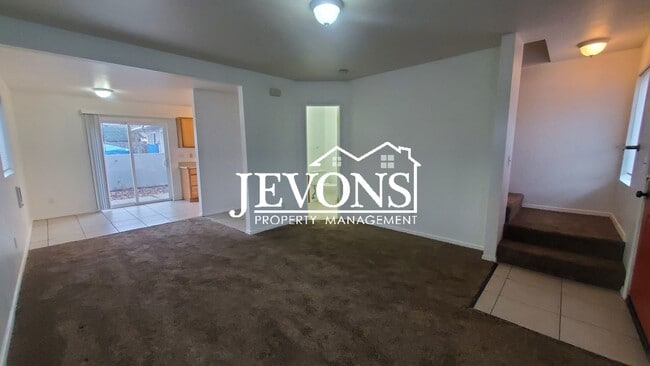 Photo - 309 N Naches Ave Unit 4