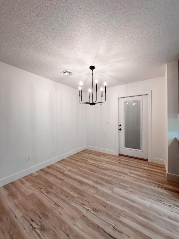 Photo - 306 N Roney St