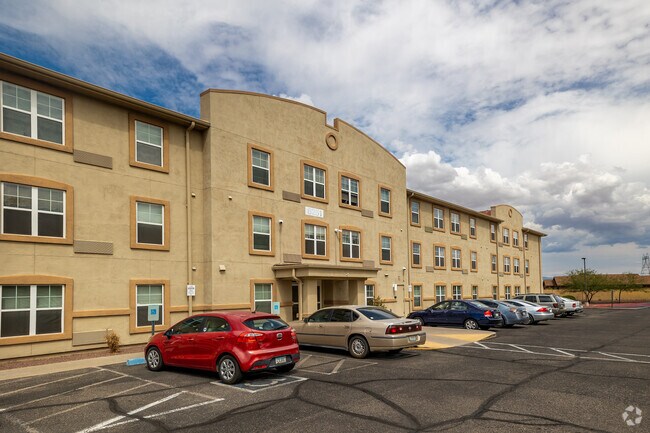 Photo - NBA Estes Gardens