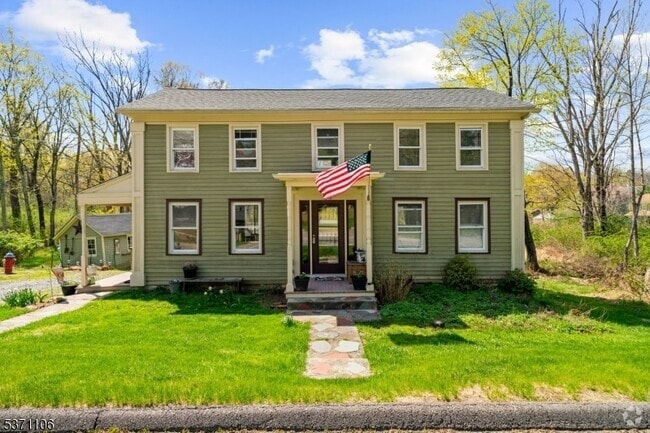 Building Photo - 247 Cokesbury Rd Rental