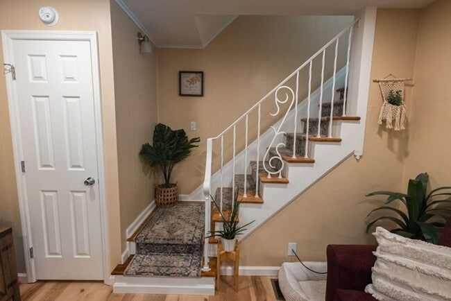 Photo - Remodeled 2BR House