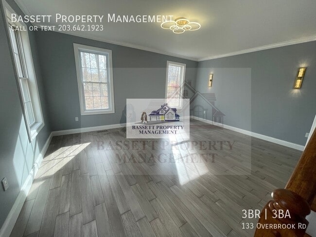 Photo - 133 Overbrook Rd