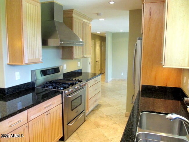 Photo - 3015 E Montecito Ave