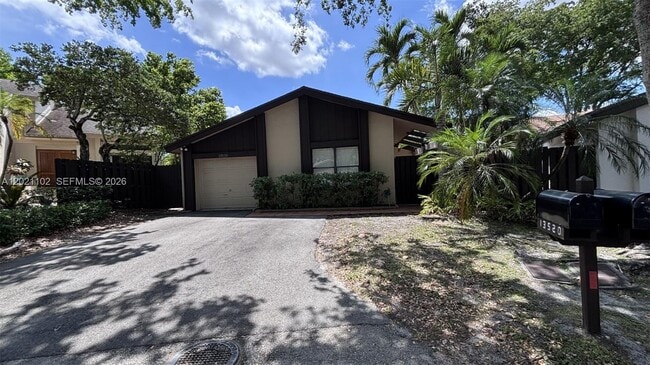 Building Photo - 13520 SW 108th St Cir N