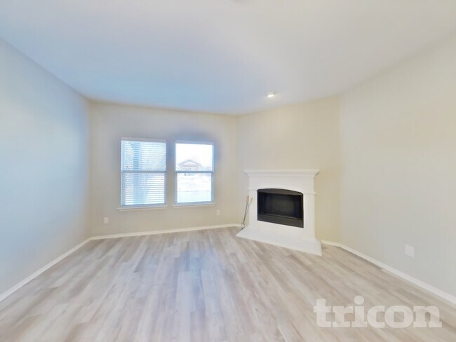 Photo - 1030 Barrington Dr