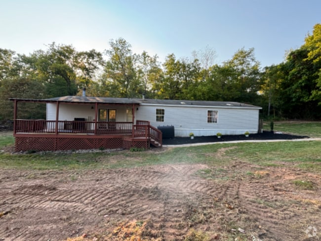 Building Photo - 136 Slippery Holw Rd Rental