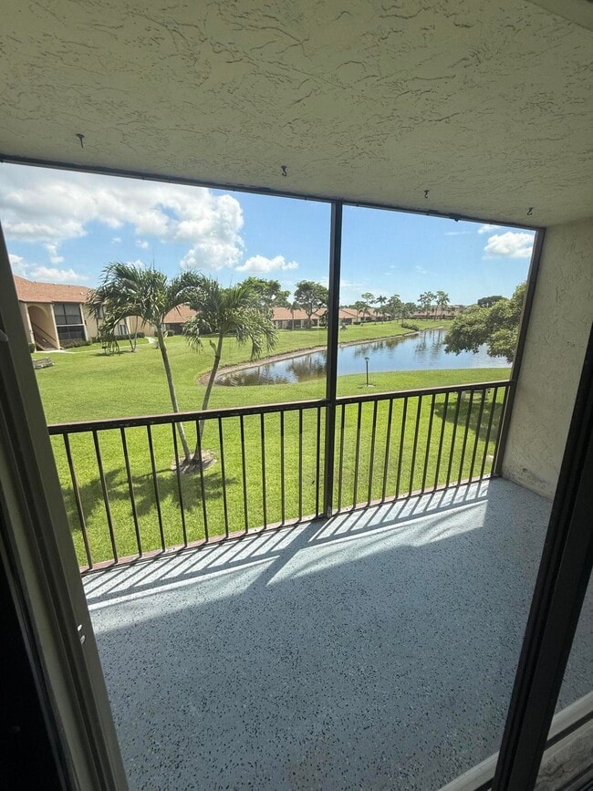 Building Photo - 811 Sky Pine Way Unit F2 Rental