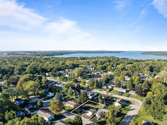 Photo - 1018 Bonnie Brae Ln