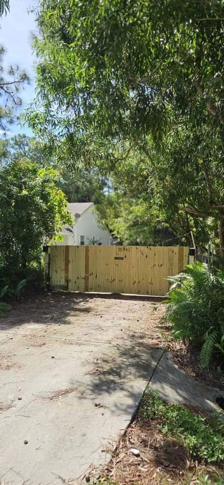 Photo - 15941 Mellen Ln