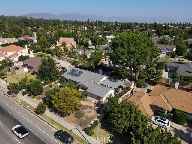 Photo - 10512 Reseda Blvd House