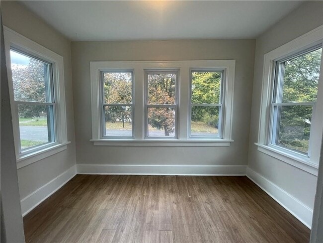 Photo - 36 Nye Park Unit 38