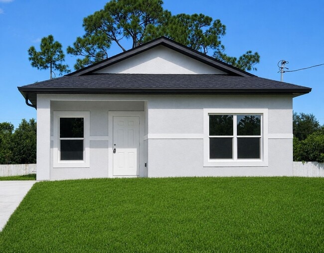 Building Photo - BRAND NEW 2 Bed- 2 Bath Pet-Friendly Retreat in Desirable Lake Placid!