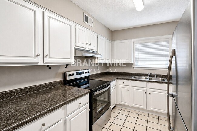 Photo - 1313 Mullins Station Rd