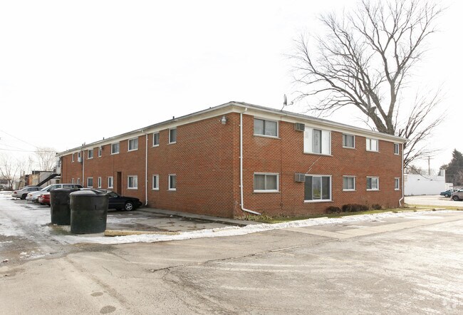 Photo - Redford Square Apartments