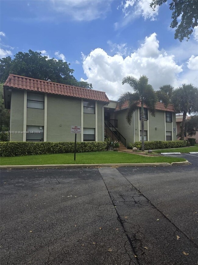 Photo - 9808 Hammocks Blvd Condo Unit 203-23