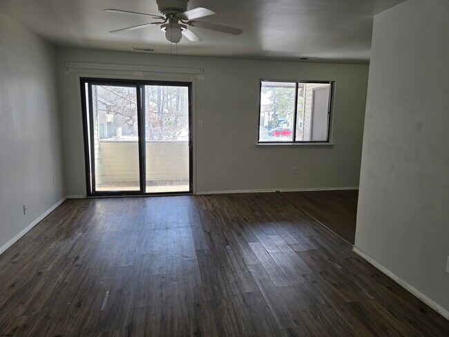 Photo - 2608 Woodlands Dr Unit 2608