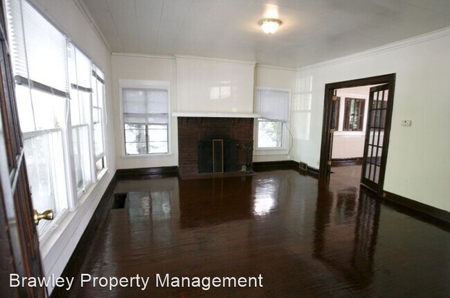 4 br, 2 bath House - 316 E. 7th St - 4 br, 2 bath House - 316 E. 7th St
