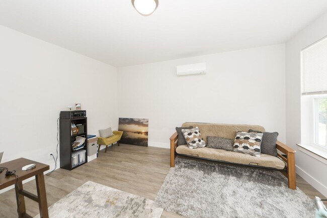 Photo - 3 Bedroom 2.5 Bath Single Family Home in Mixson