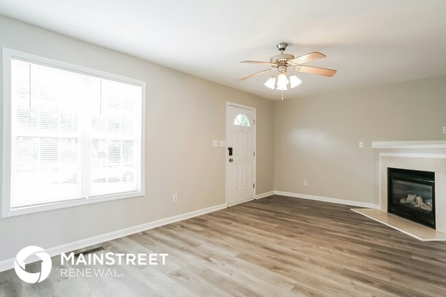 Photo - 4912 Windblown Ct