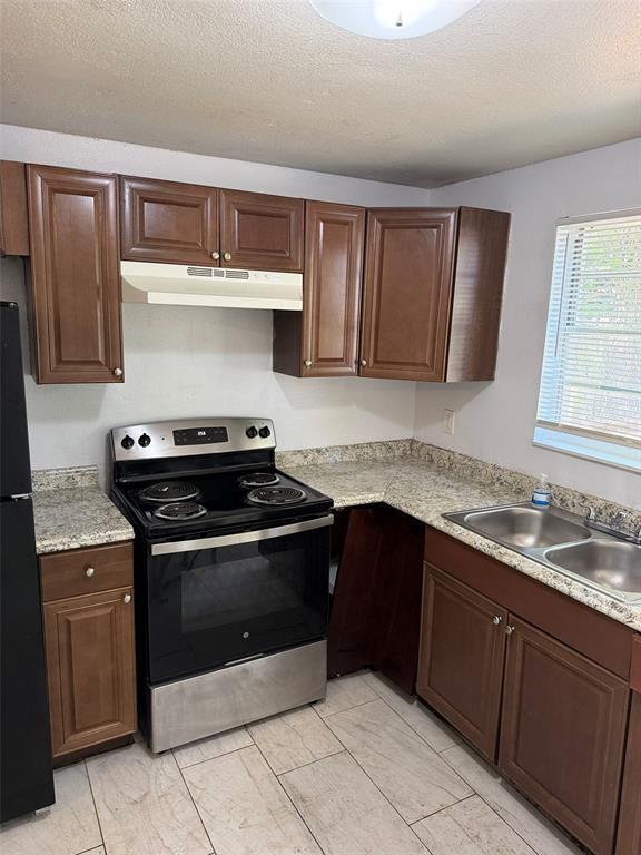 Photo - 8105 N Klondyke St