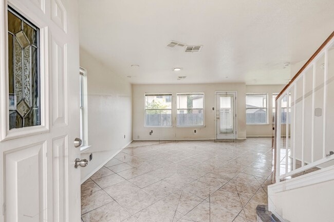 Photo - 4411 Causeway Ct