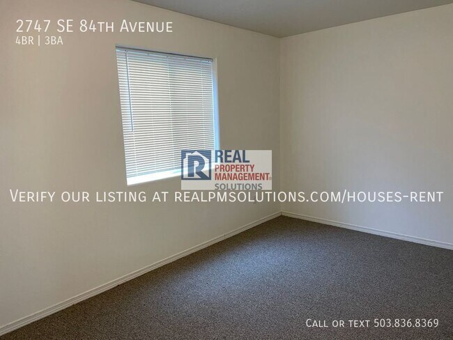 2747 SE 84th Ave
