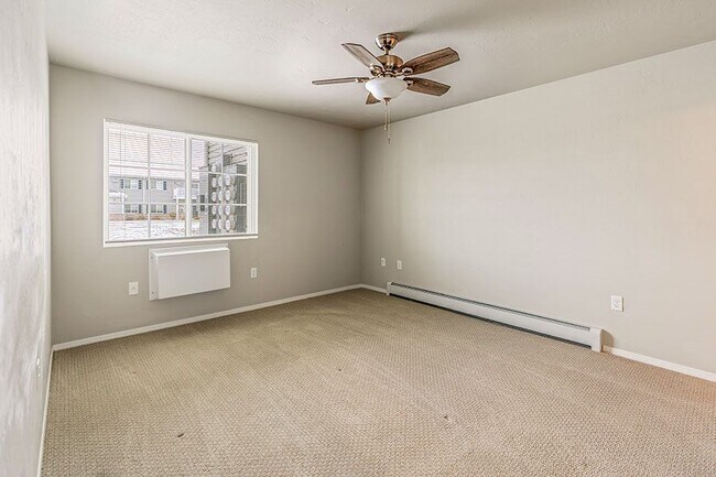 Photo - PLEASANT DRIVE ESTATES