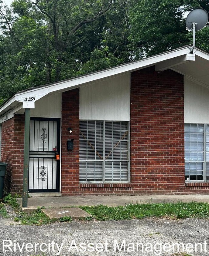 Charming Duplex Near University of Memphis... - Charming Duplex Near University of Memphis...
