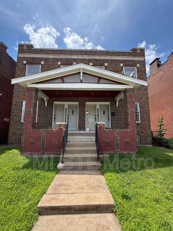 Building Photo - 3931-3933 Oregon Ave Unit 3931