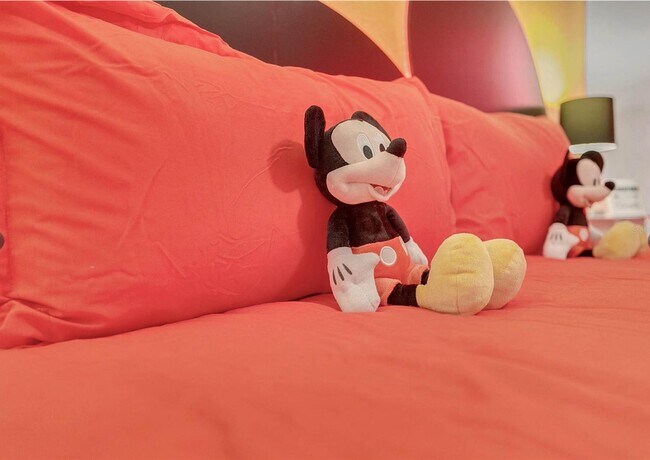 Photo - 4561 Yellowgold Rd E