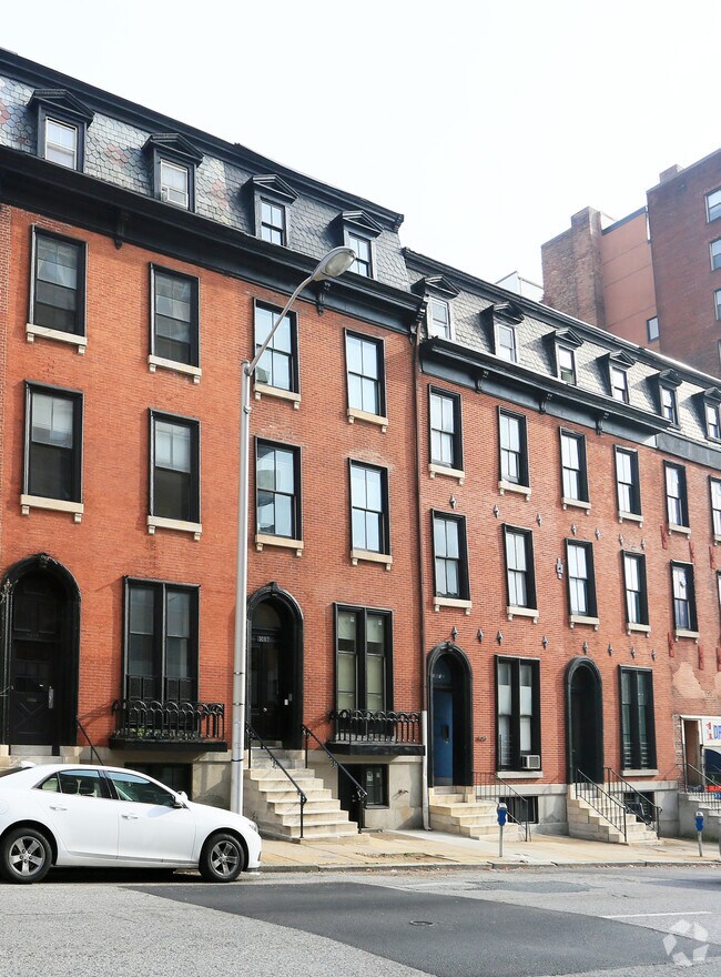 1017 Saint Paul St