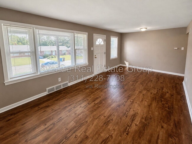 242 Emerling Dr