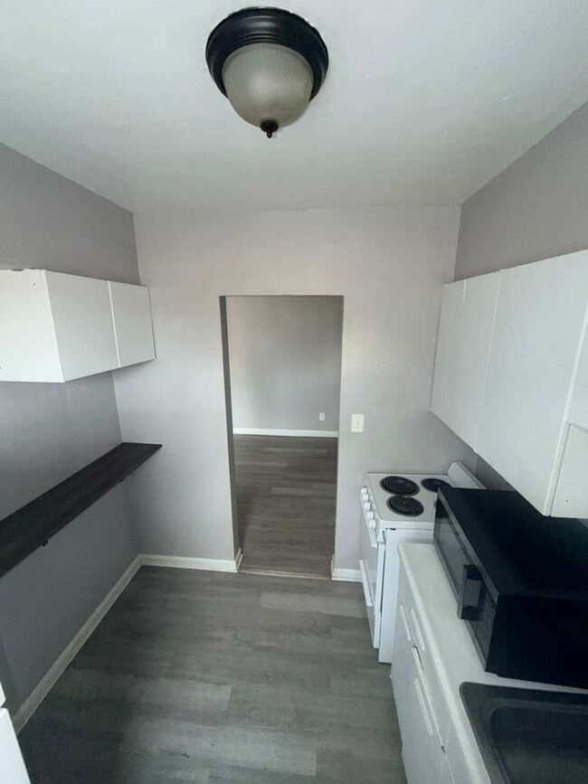 Photo - 13975 Superior Ave Unit 208