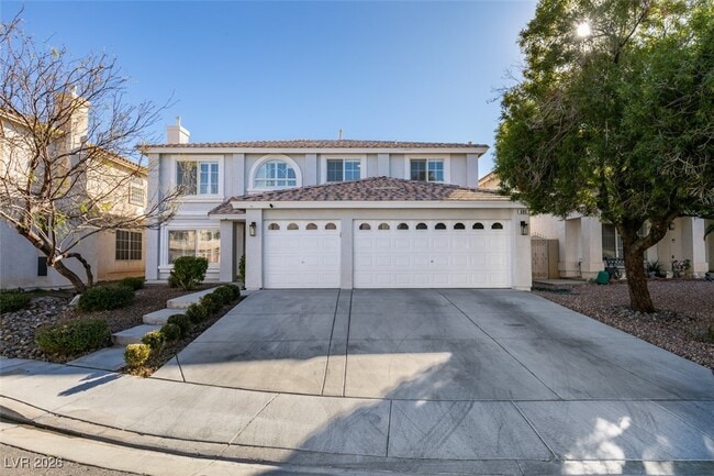 Photo - 685 Lynmar Ct