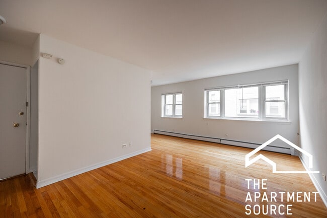 Photo - 6830 N Sheridan Rd Unit 450