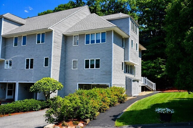 Photo - 701 Sherwood Forest Ln