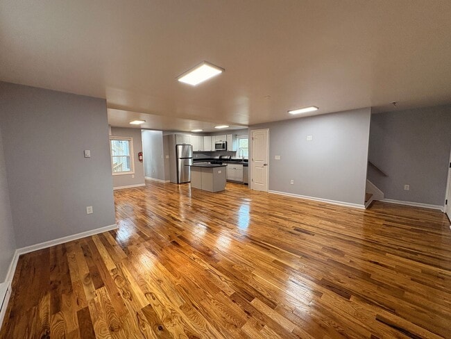 Photo - Beautiful, Newly Renovated 4 Bedroom 2 1/2...