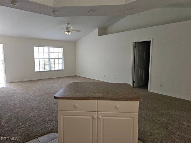 Photo - 1900 NW 33rd Ave