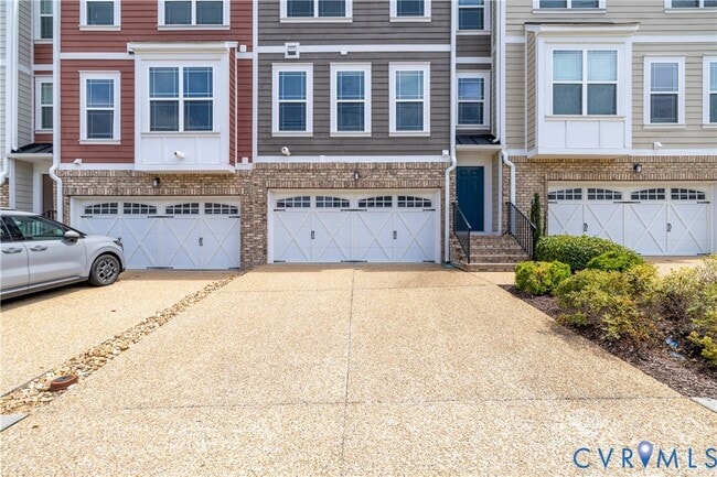 Photo - 11443 Hayloft Ln