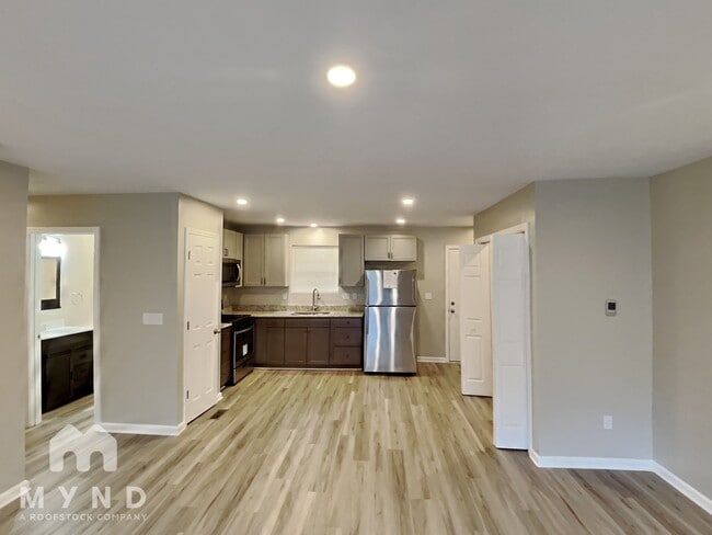 Photo - 218 Aspen Dr