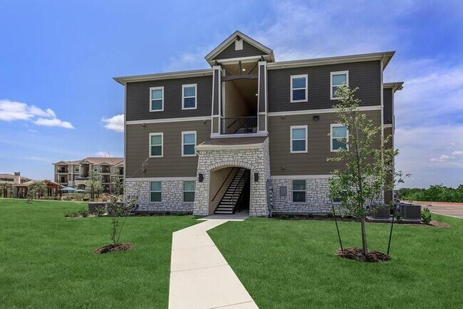 Photo - 9311 FM1560 Unidad b2