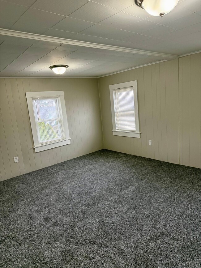 Building Photo - 1709-1711 McDonough Ave