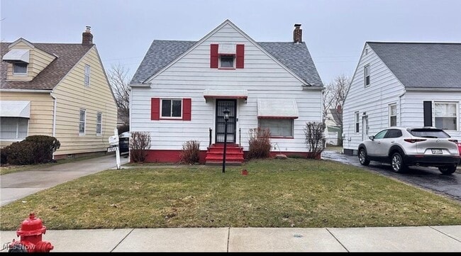 Photo - 19513 Beverly Ave