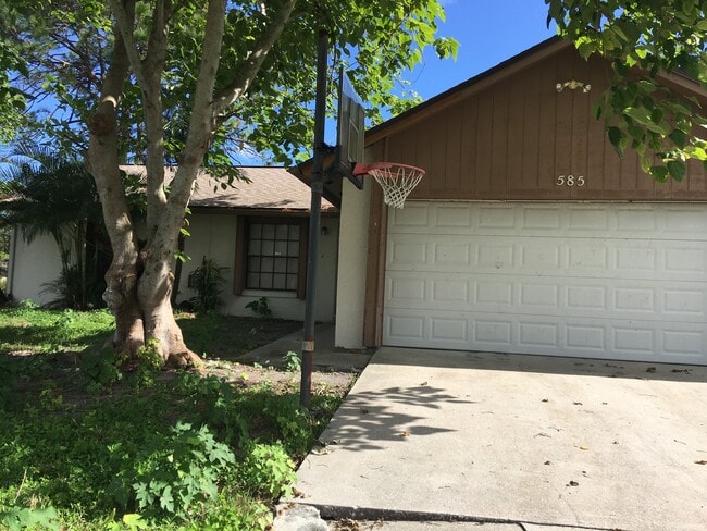 Building Photo - 585 El Dorado Ave SE