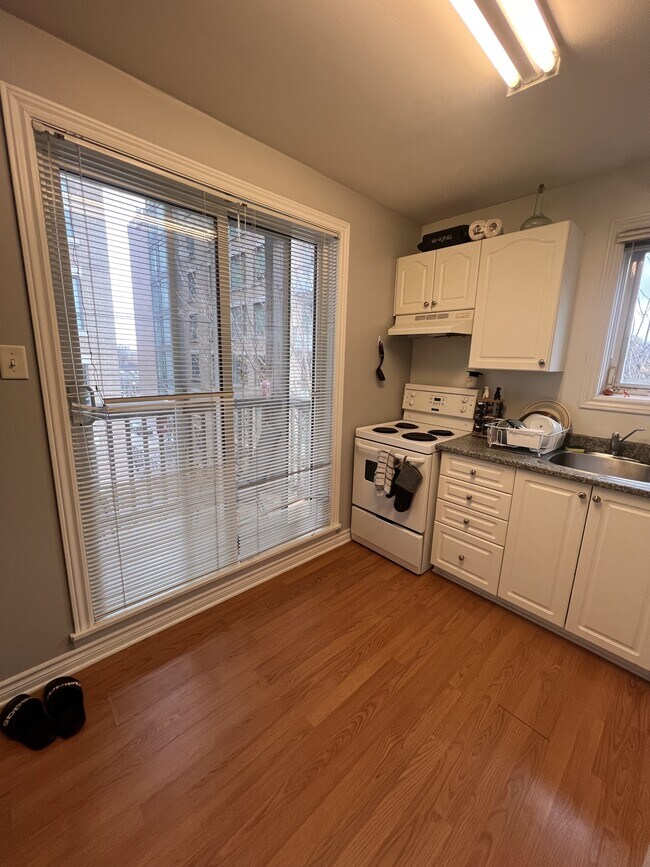 Photo - 119 Daly Ave